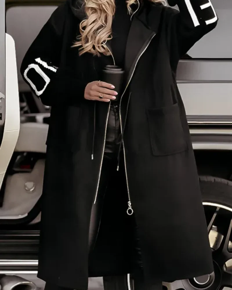 DONIA - Veste décontractée à capuche avec manches tricotées – Image 3