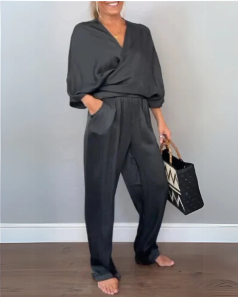 PAULA - ENSEMBLE CACHE-CŒUR ET PANTALON – Image 3