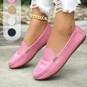 Mocassins plats confort pour femme avec chaîne métallique