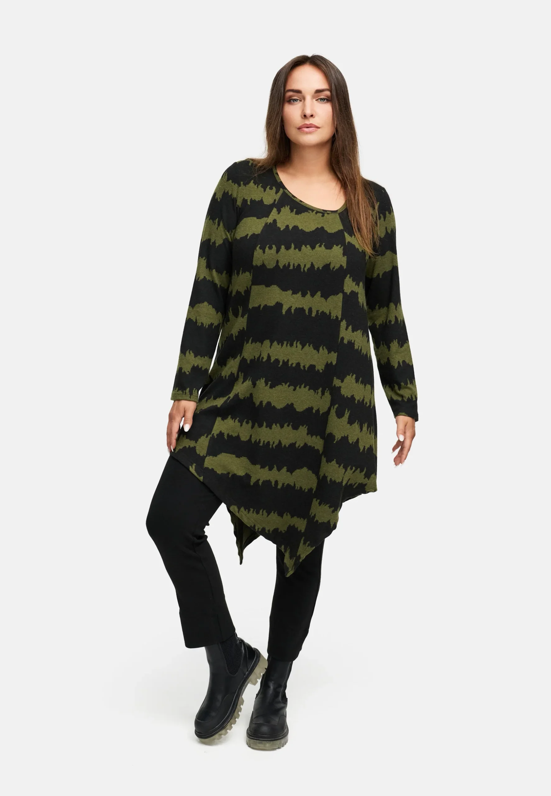 'Mirella' robe courte – ultra-douce, confortable & expressive – Image 6