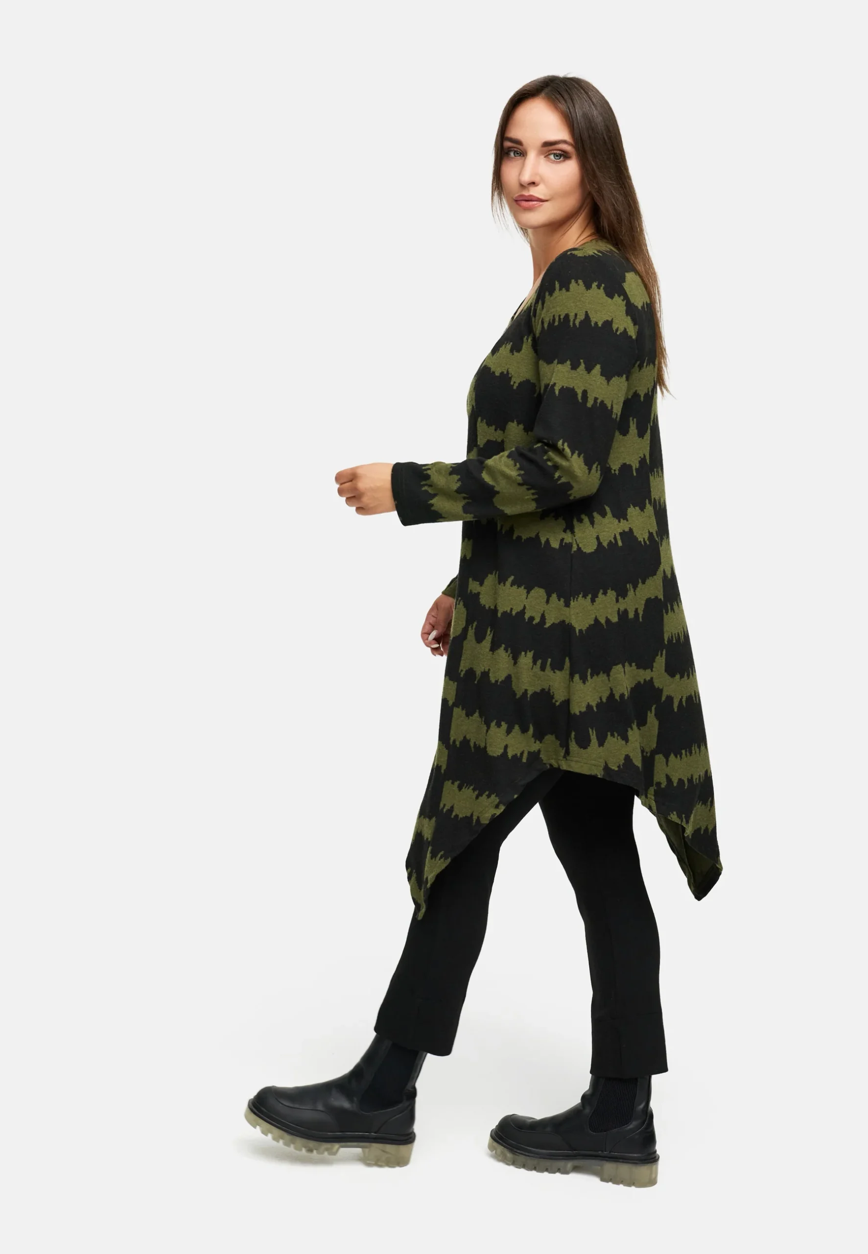 'Mirella' robe courte – ultra-douce, confortable & expressive – Image 8