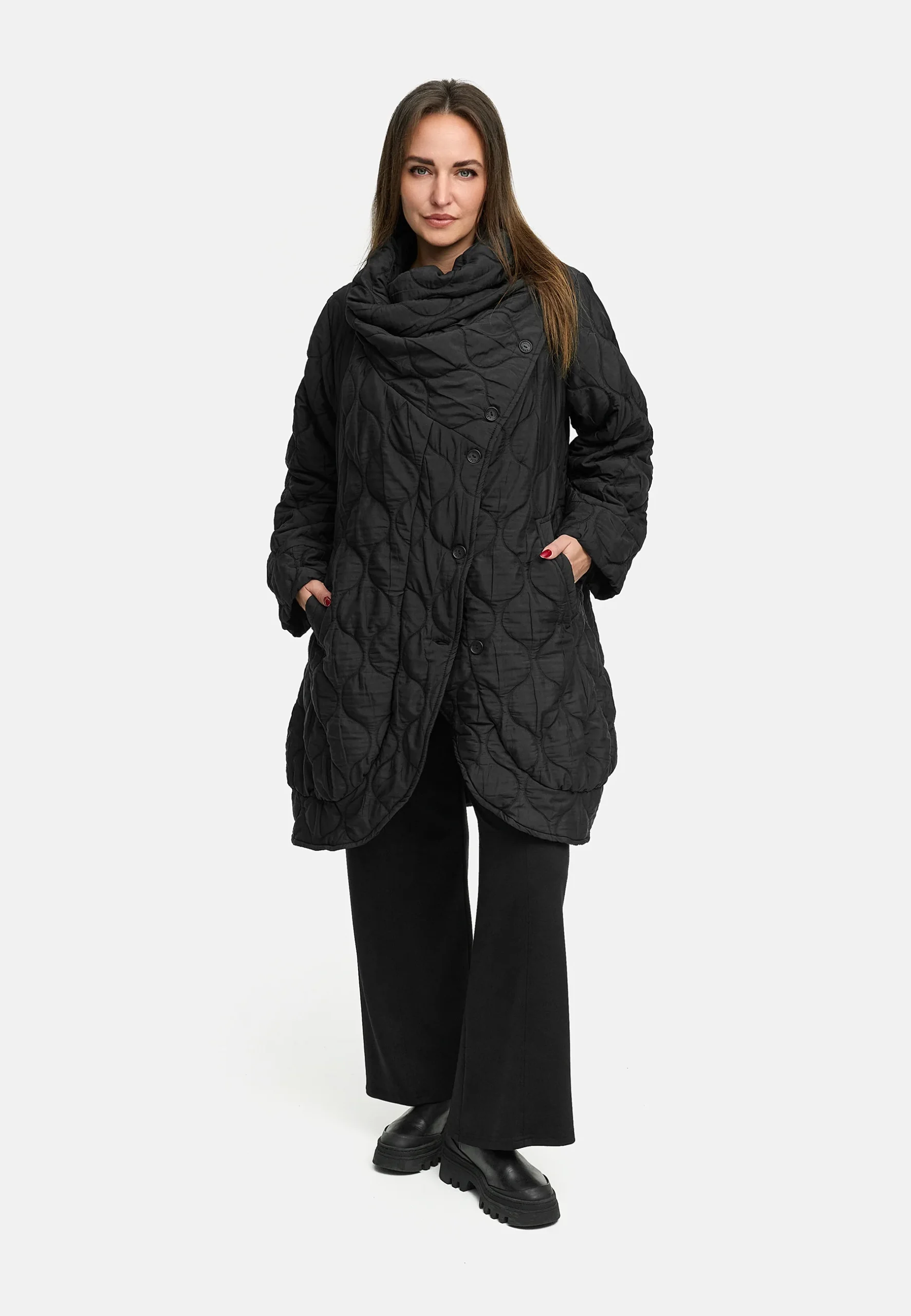 'Ysmara' manteau d'hiver noir – moderne, élégant & bien chaud – Image 4