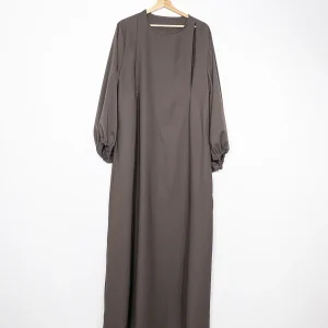 Abaya d'allaitement en soie de Medine ouvertures zip REF:RO2508PK - doux et fluide facilitant l’allaitement en toute discrétion.