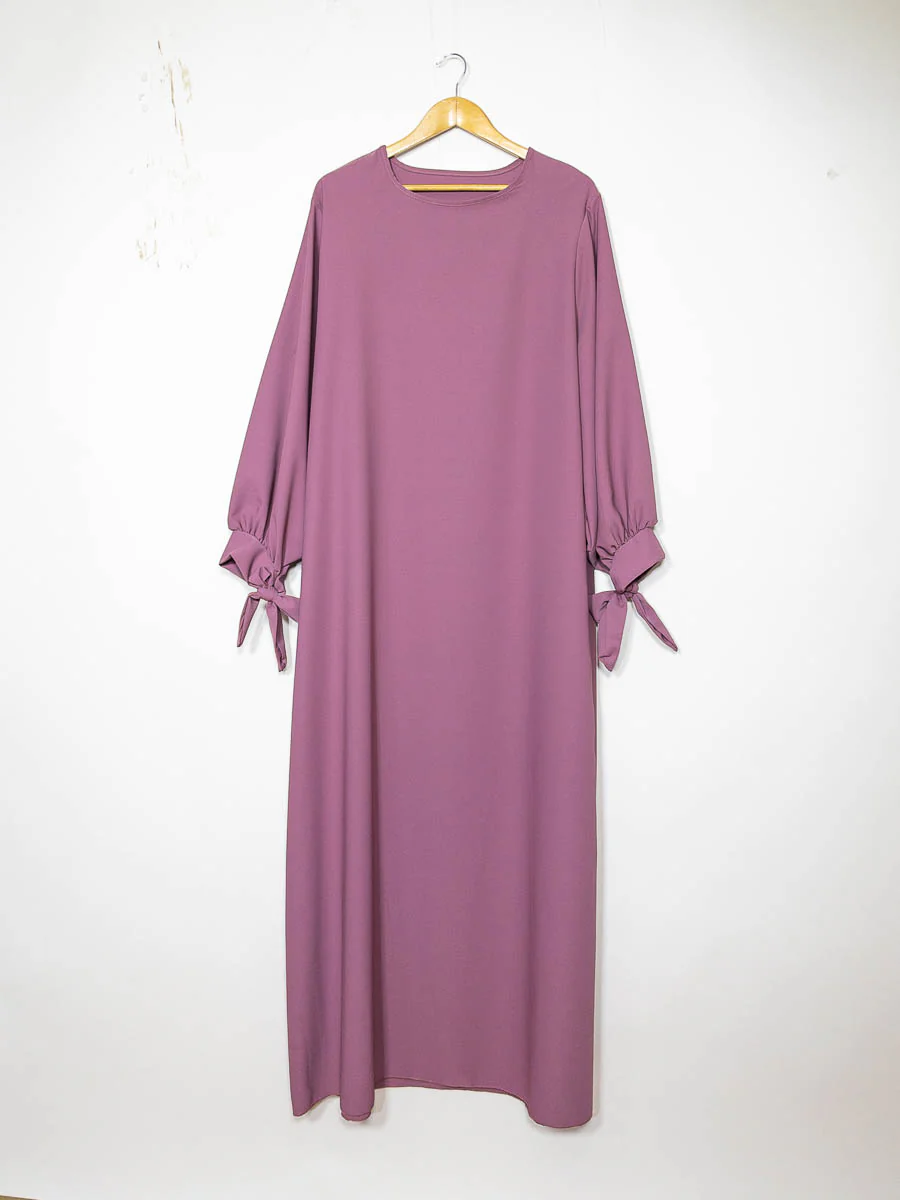 Abaya en soie de Médine RO2378PK - Elégante et fluide avec coupe ample et manches ballon avec joli nœud
