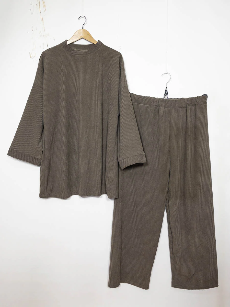 Ensemble côtelé pour l'hiver ref:2396 - Ensemble confortable Côtelé pour l’Hiver avec pantalon – Image 4