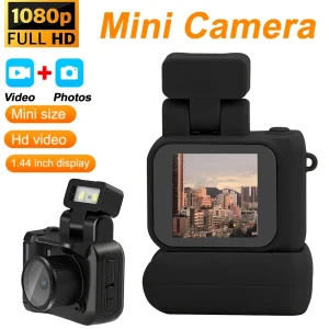 Mini caméra avec écran HD 1080p, appareil photo rétro ultra compact avec flash et station d'accueil pour batterie. Caméra de poche, petite caméra