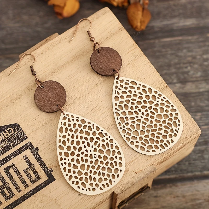 Boucles d'oreilles en PU Vintage – Légères, Élégantes & Polyvalentes. – Image 6