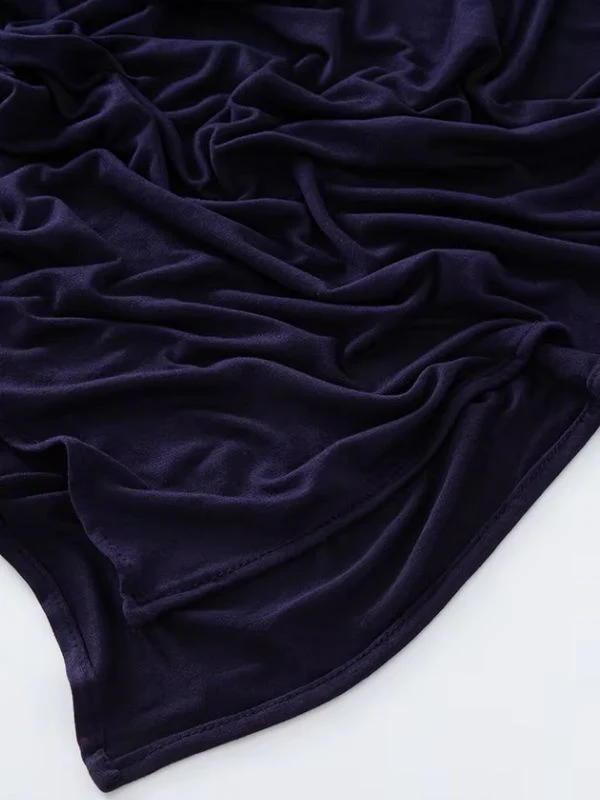 Hijab jersey en coton bleu marine – Image 3