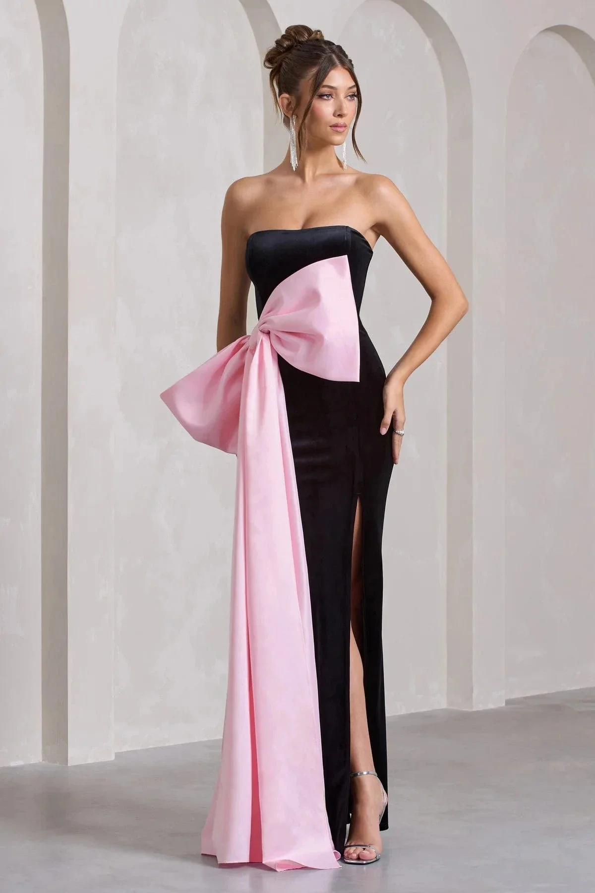 Robe Noire et Rose Poudré