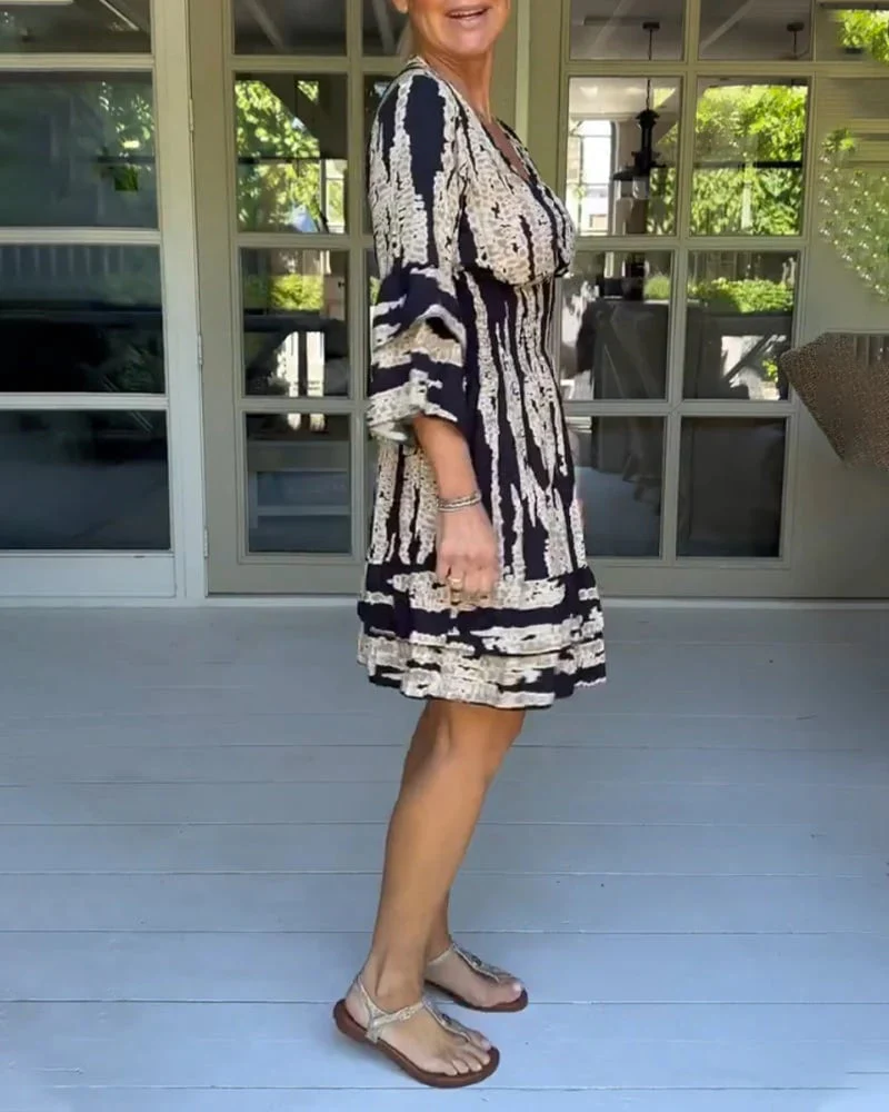 HELENE | Robe à col en V et manches trois-quarts – Image 4